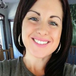 Meet your Posher, Cindy